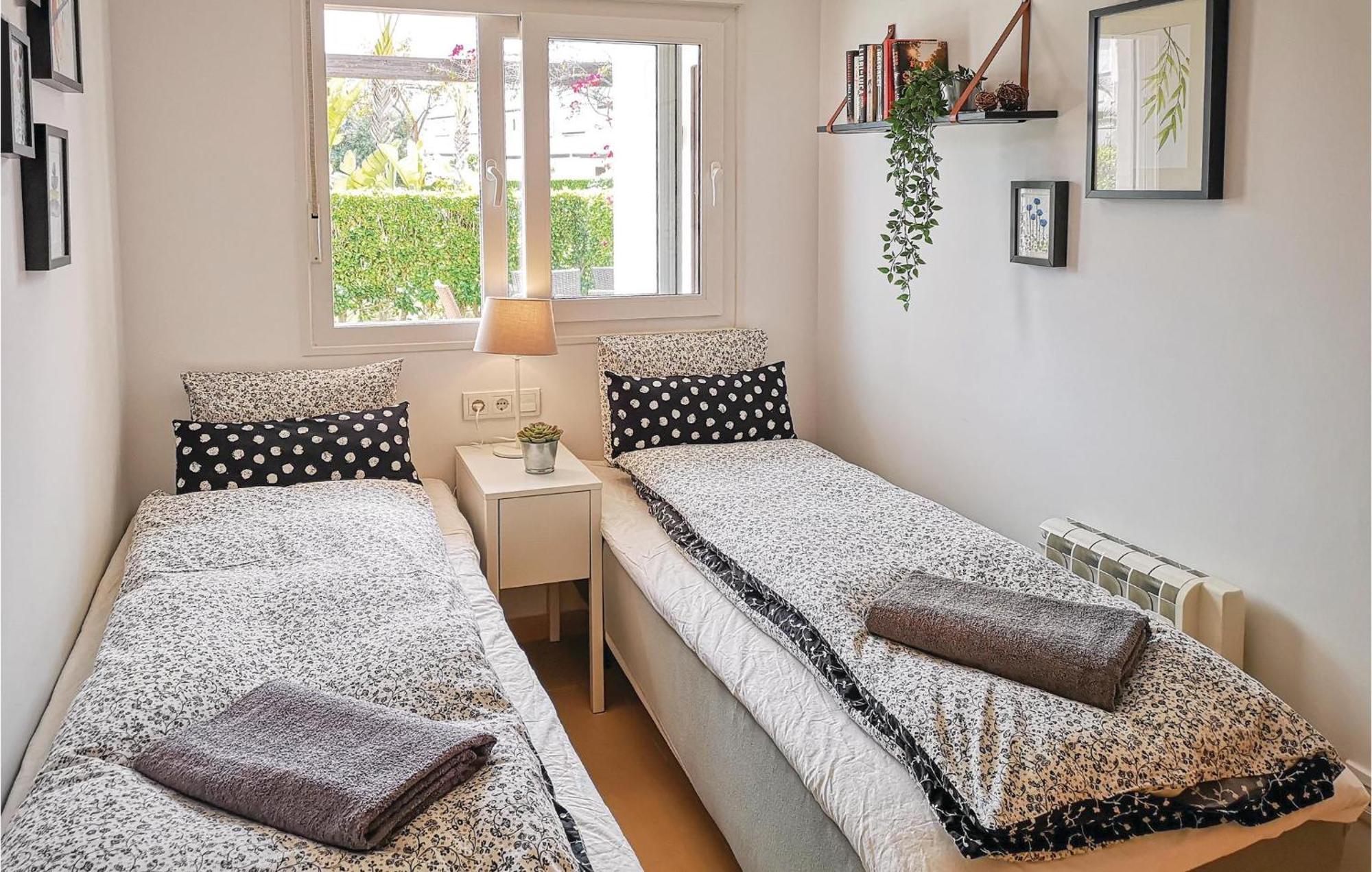 Pet Friendly Apartment In Alhama De Murcia El Romero Eksteriør bilde